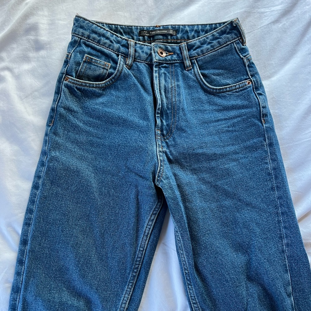 Zara “mom” jeans